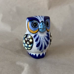 small standing owl R19
